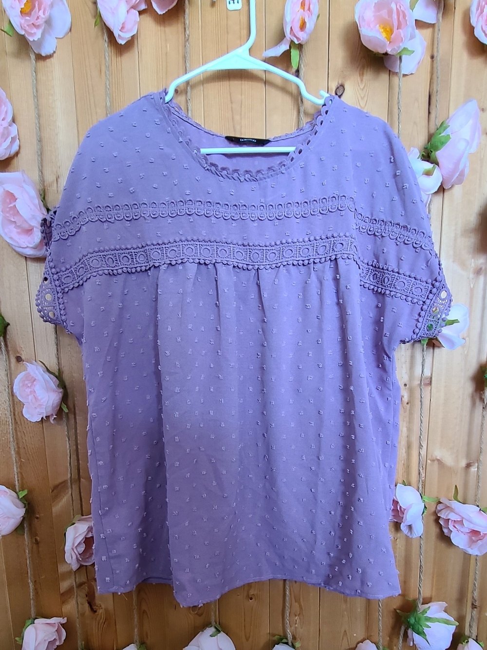 Women’s Lace-Trim Lavender Top